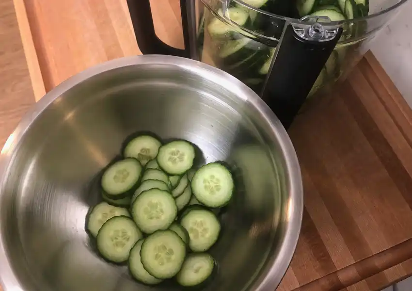 Displaying sliced cucumbers from a food processor